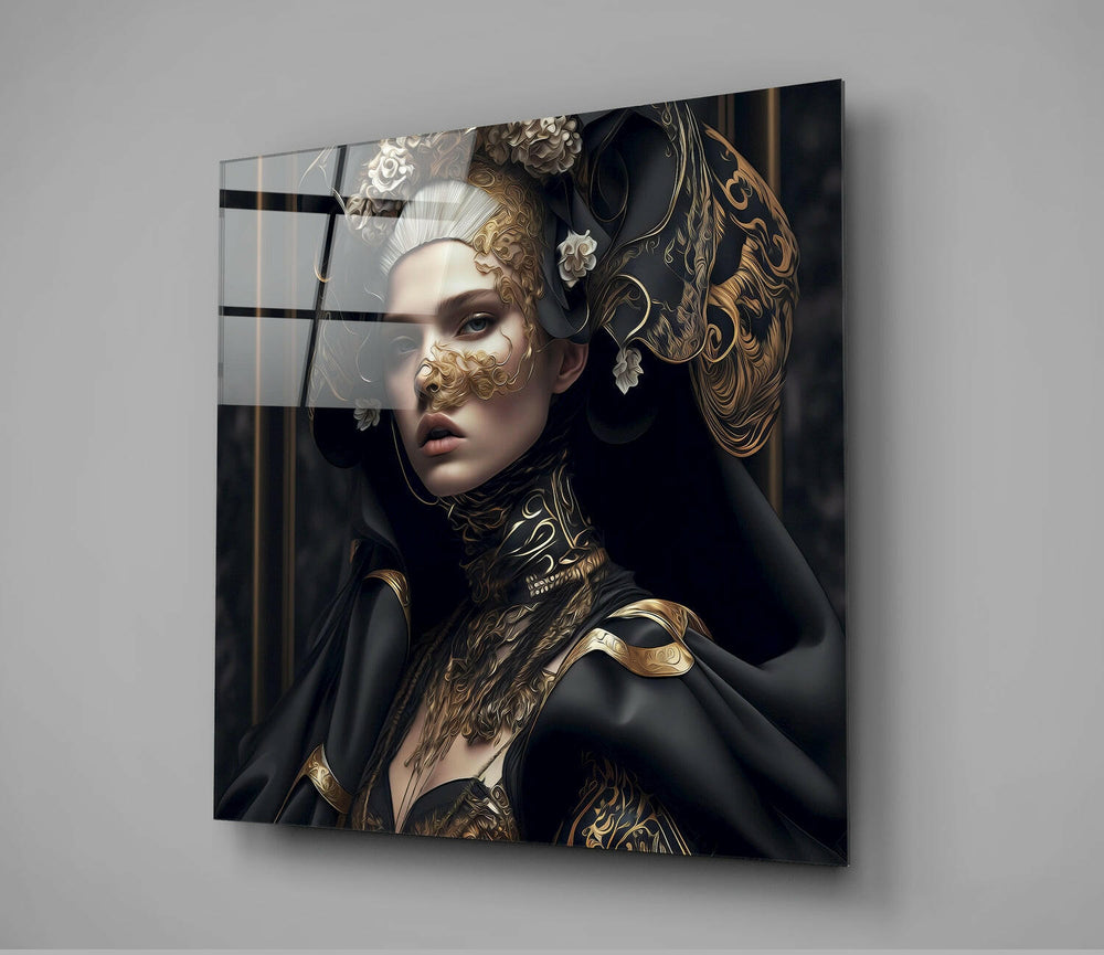 The Queen Glass Wall Art || Designer Collection | Insigne Art Design.