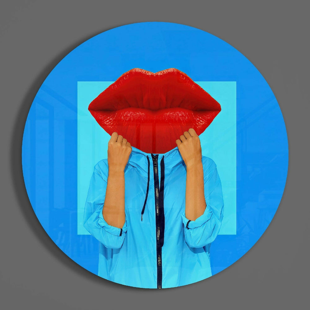 Lip Head Glass Wall Art.