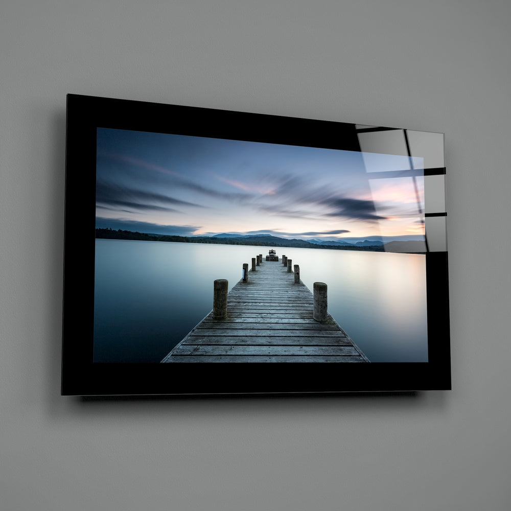 Editorial-photo panel bringing luminous calm to a coastal cottage