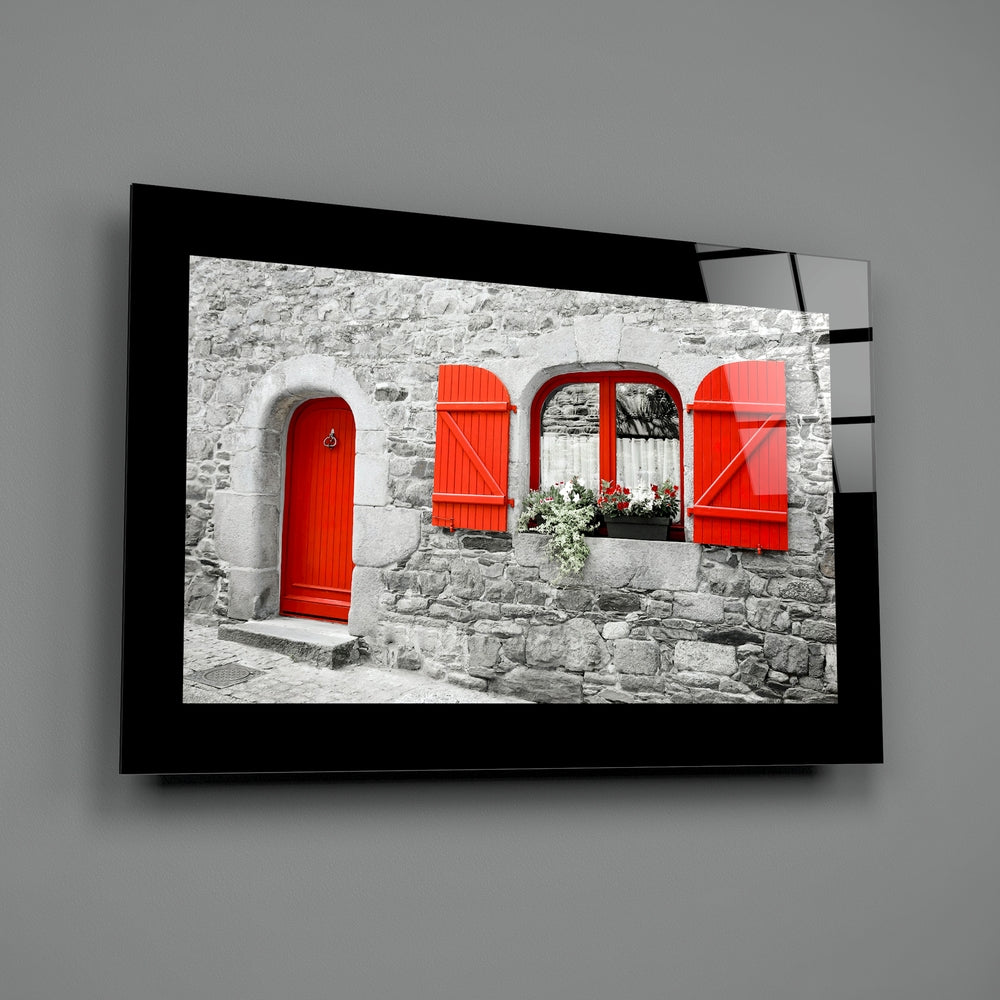 Selective-color panel bringing scarlet flair to a kitchen