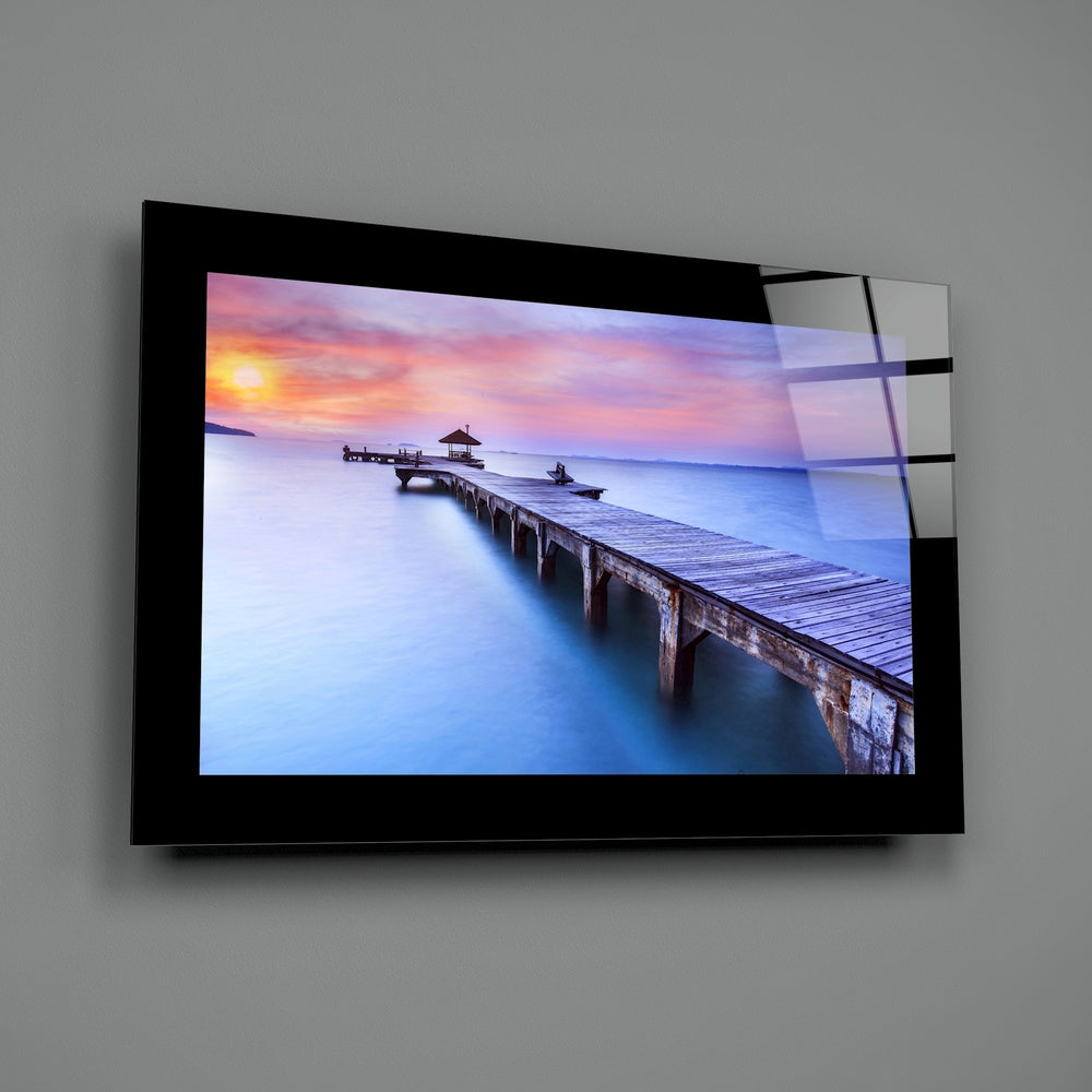 Editorial-photo panel bringing luminous calm to a coastal cottage