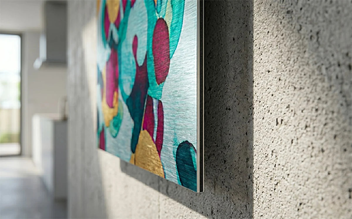 Floating mount on brushed aluminium panel