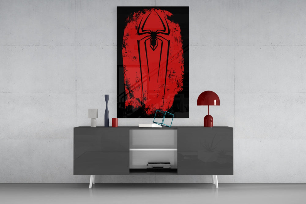 Spider panel catching directional light to reveal its iconic edge