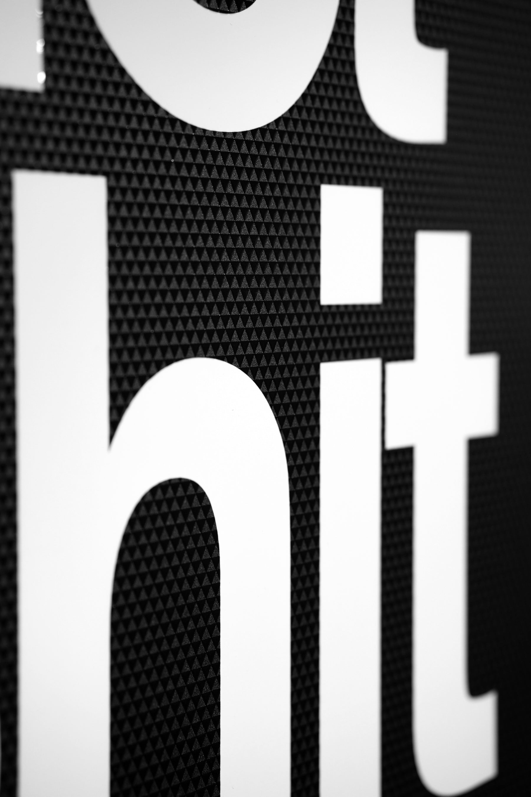 3D Prism-Lacquer Pulse — Pure Gloss Relief Print