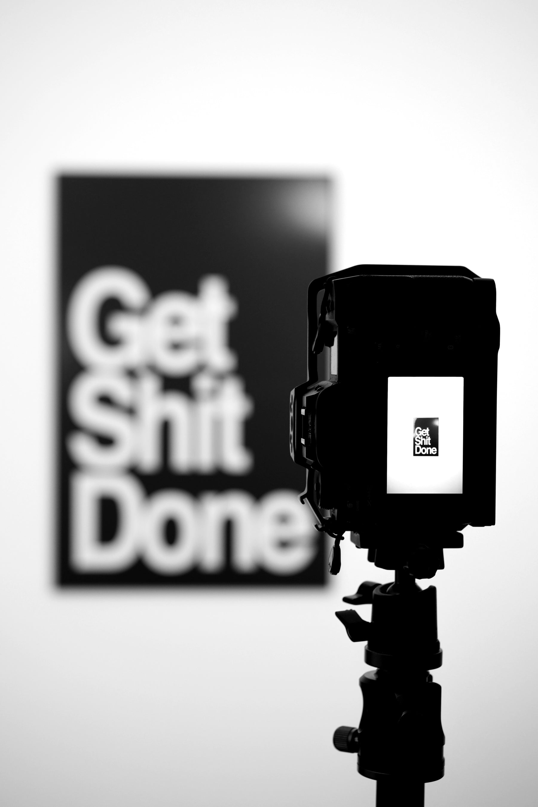 3D Prism-Lacquer Pulse — Pure Gloss Relief Print