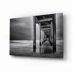 Architectural pier panel bringing minimalist geometry to a contemporary living space