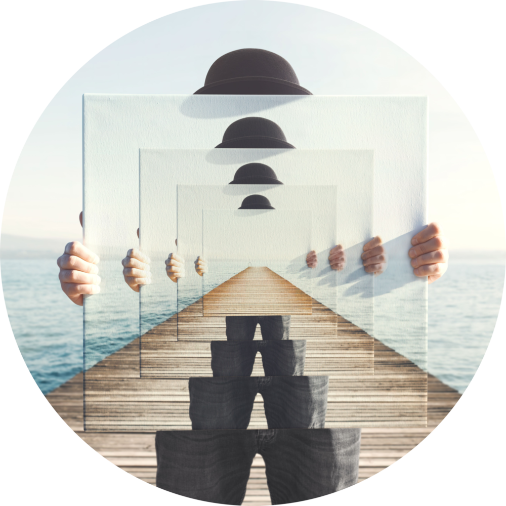 Loop Glass Wall Art