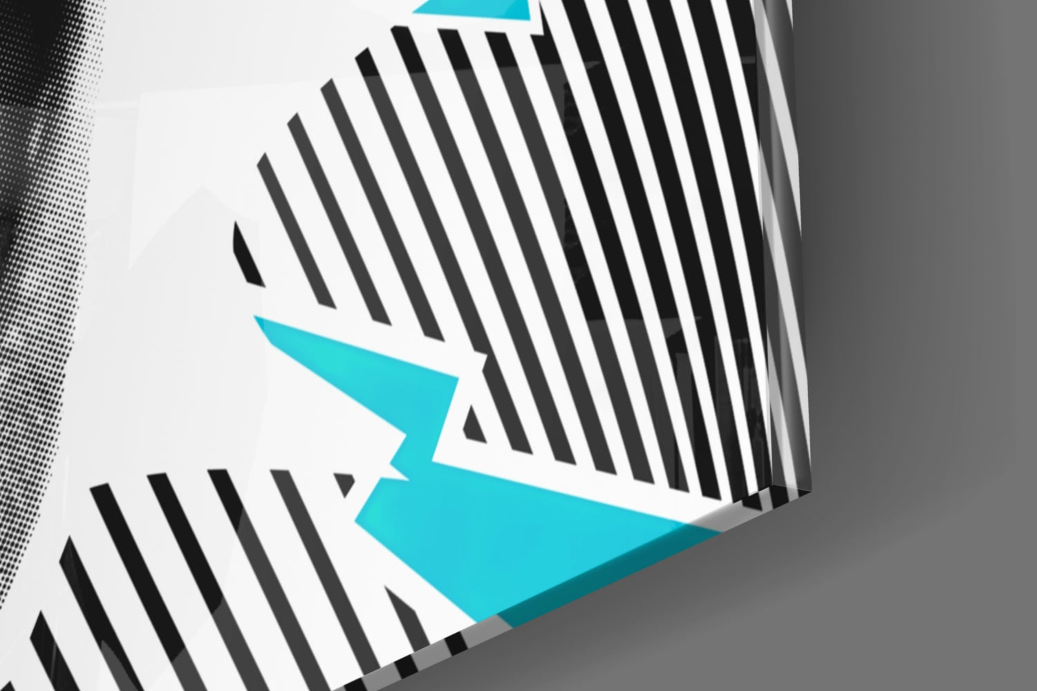 Scream Glass Wall Art.