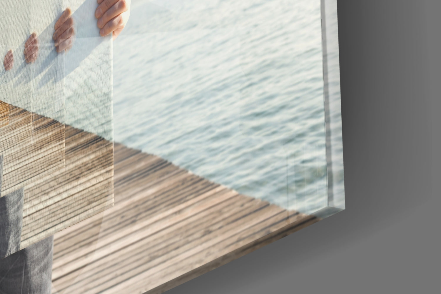 Loop Glass Wall Art.