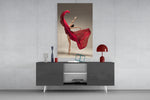 Ballerina panel catching ambient light to reveal its dramatic elegance