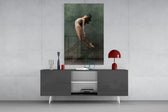 Ballerina panel catching low light to reveal its dramatic elegance