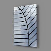 Line-art-minimalist panel bringing serene clarity to a contemporary bathroom