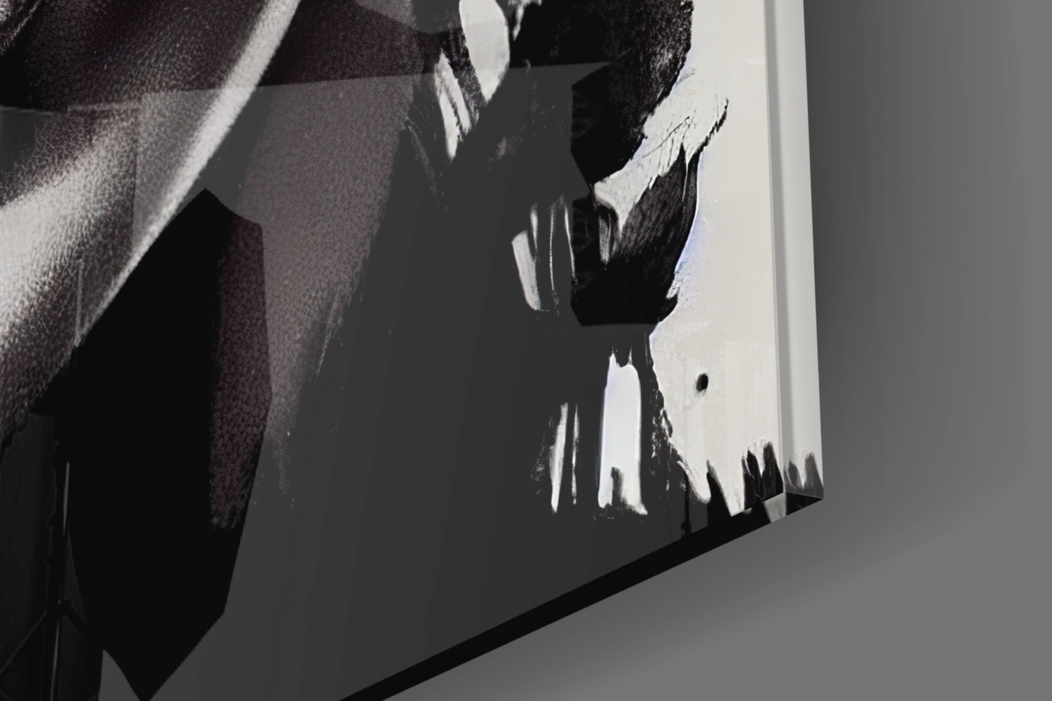 The Bellicose Glass Wall Art || Designer Collection.