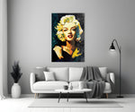 Marilyn Monroe close-up showing golden curls and crimson lips in painterly oil