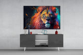Nobility of the Lion panel catching lamp light to reveal its molten pulse
