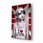 Stencil-graffiti panel bringing British-pop glow to a teen den