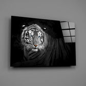 Selective-color tiger panel bringing predator focus to a contemporary living space