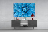 Micro Flower panel catching daylight to reveal its rosette geometry