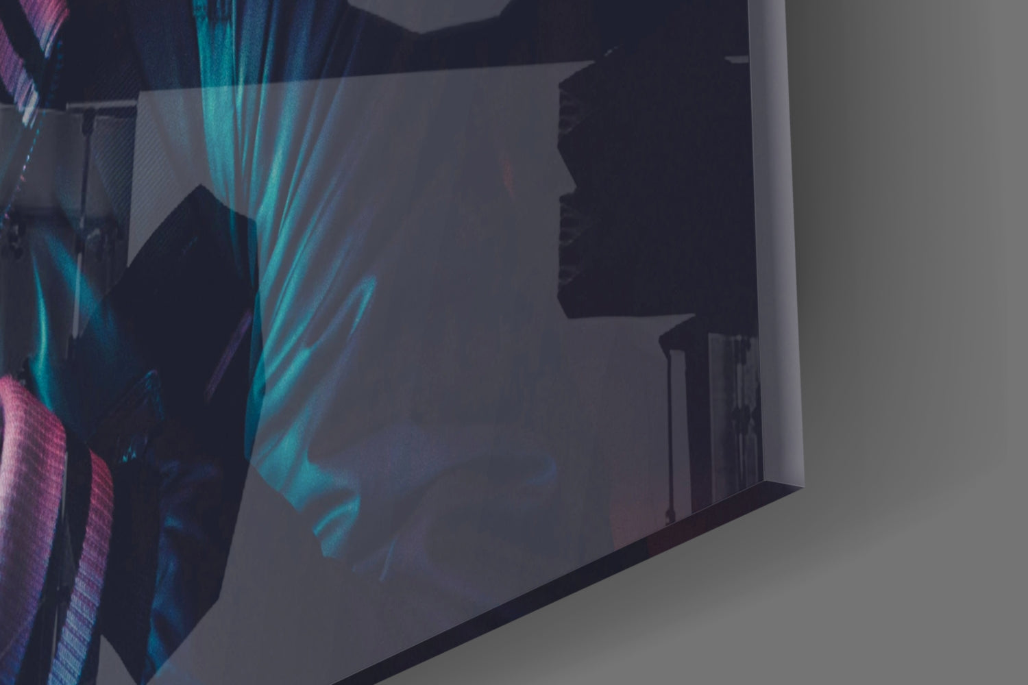 Be quiet! Glass Wall Art.