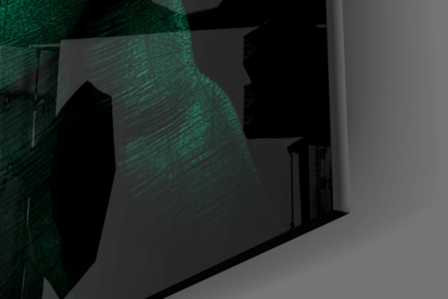 Donnie Green Glass Wall Art.