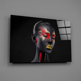 Bodypaint-model panel bringing editorial drama to a contemporary living space