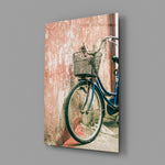 Vintage-bike panel bringing wanderlust warmth to a contemporary living space