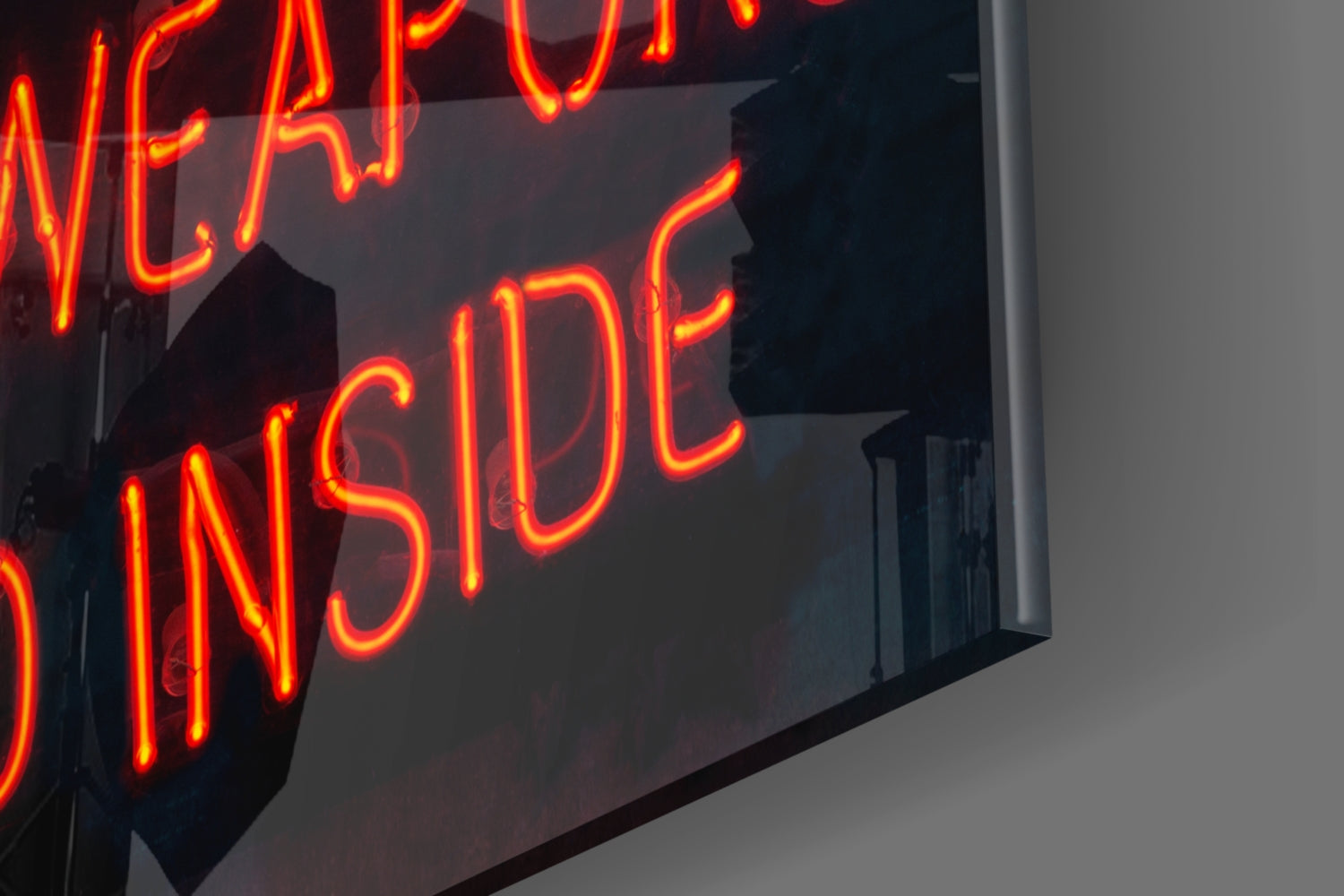 “No drugs” Glass Wall Art.