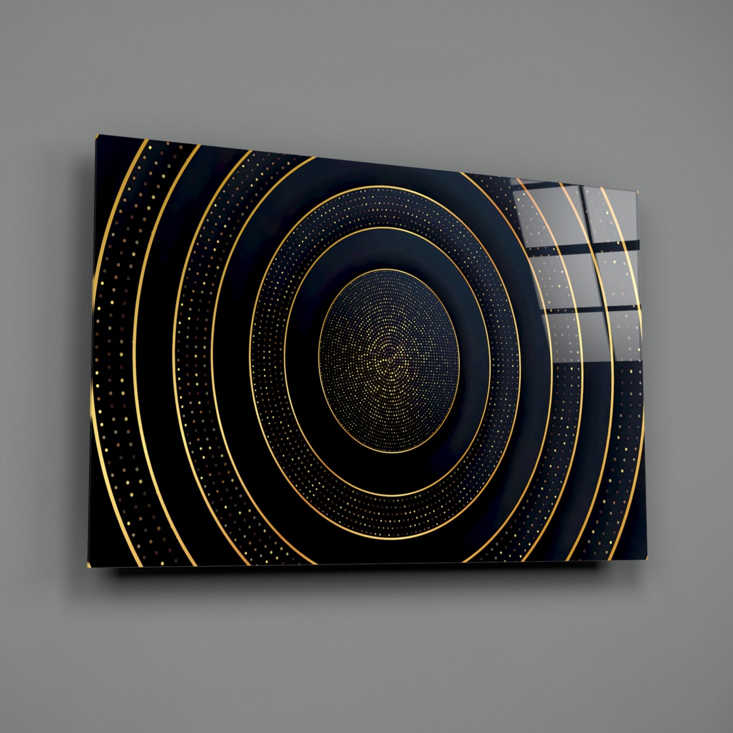 Circle Glass Wall Art.