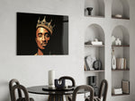 Hip-hop yatay panel against a moody dark-painted accent wall