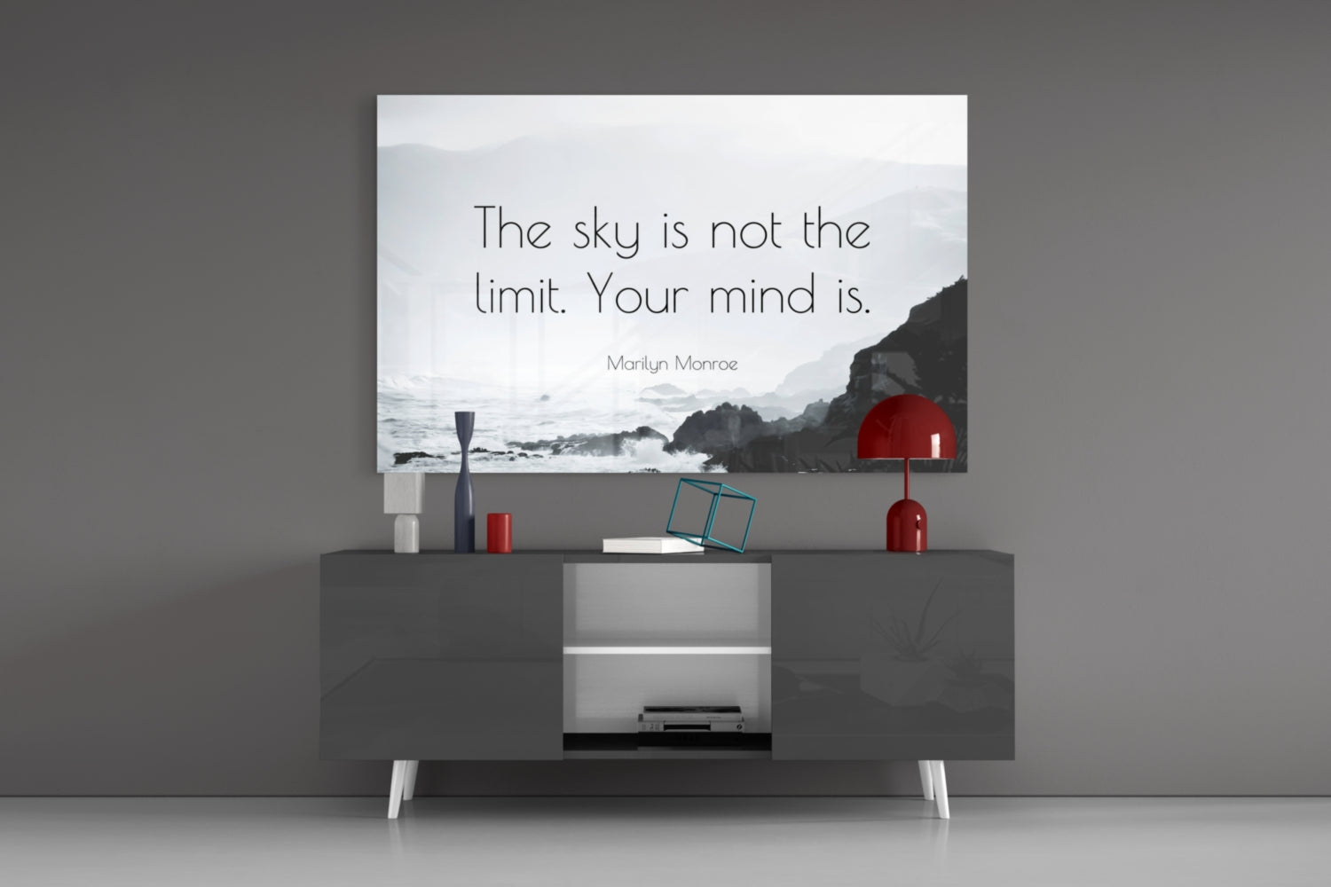 Words of Marilyn Monroe Glass Wall Art.