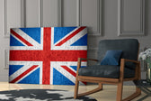Patriotic yatay panel against an ivory-painted accent wall
