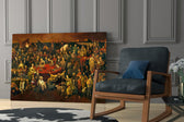 Classical yatay panel against an ivory-painted accent wall