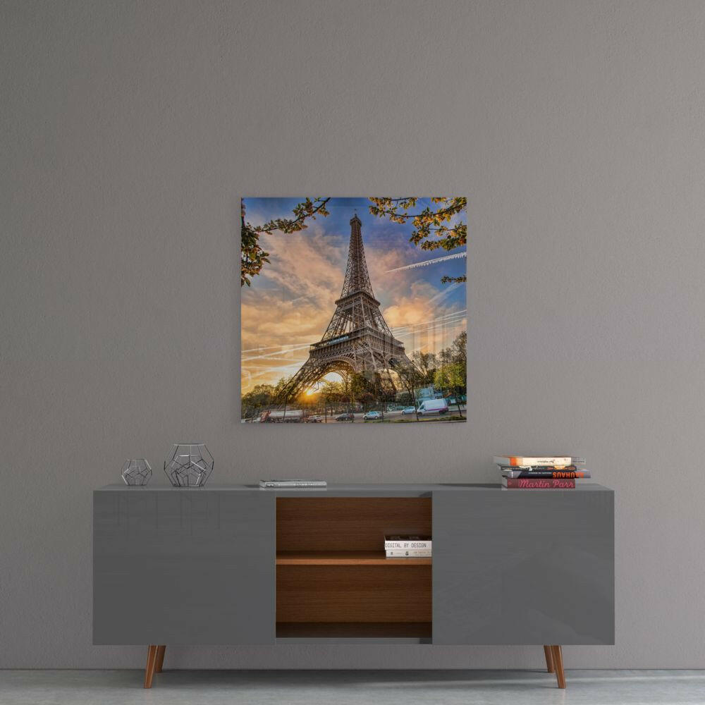 Eiffel Tower Glass Wall Art.