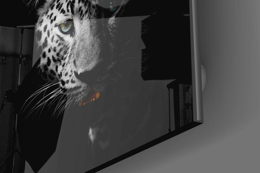 Leopard Glass Wall Art.