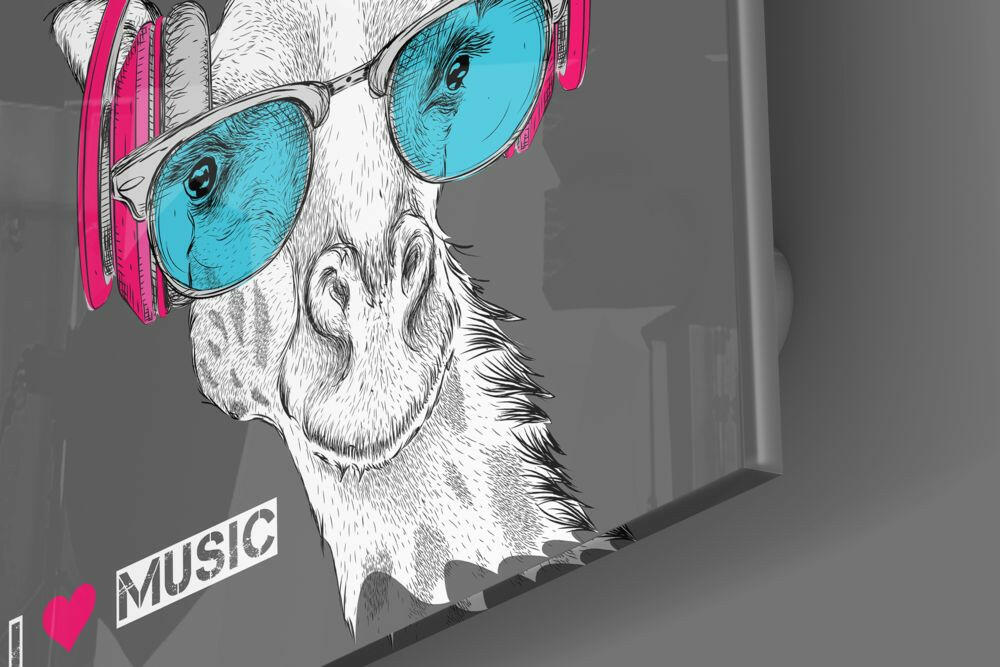 Giraffe Glass Wall Art.