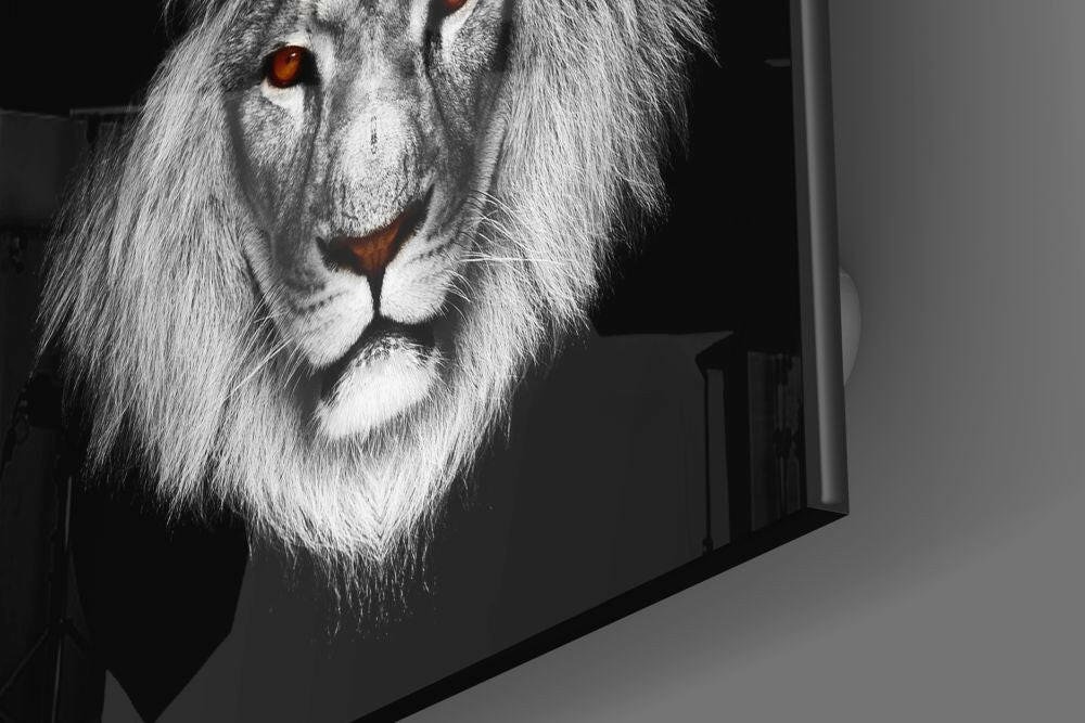 Lion Glass Wall Art.