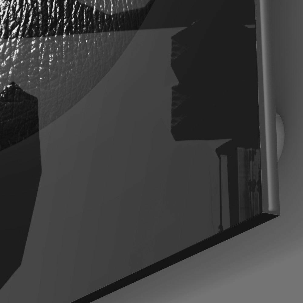 Black Lips Glass Wall Art.