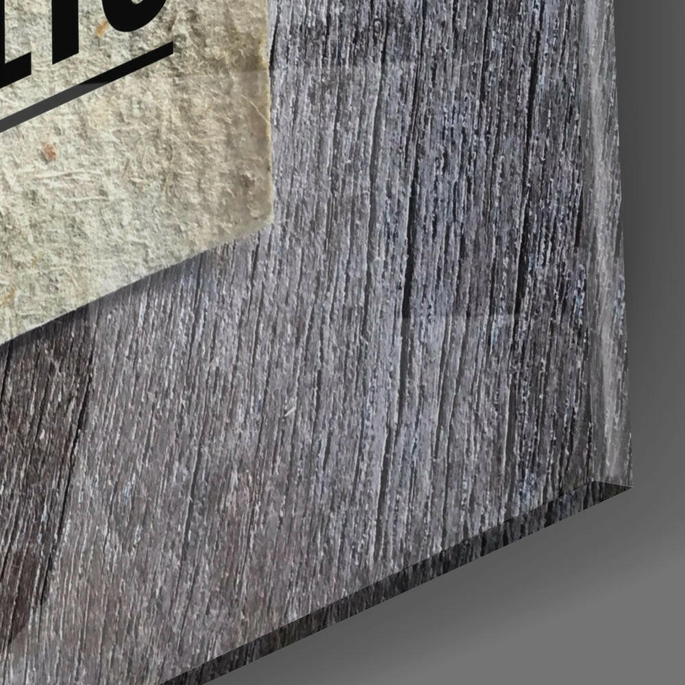 “Big Results” Glass Wall Art.