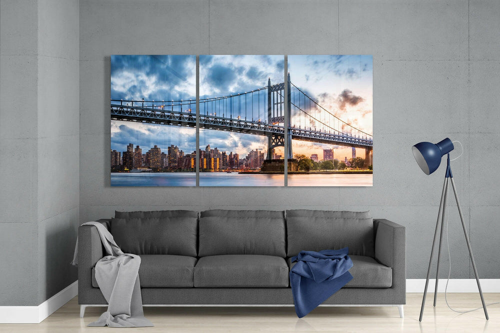 Manhattan Glass Wall Art.