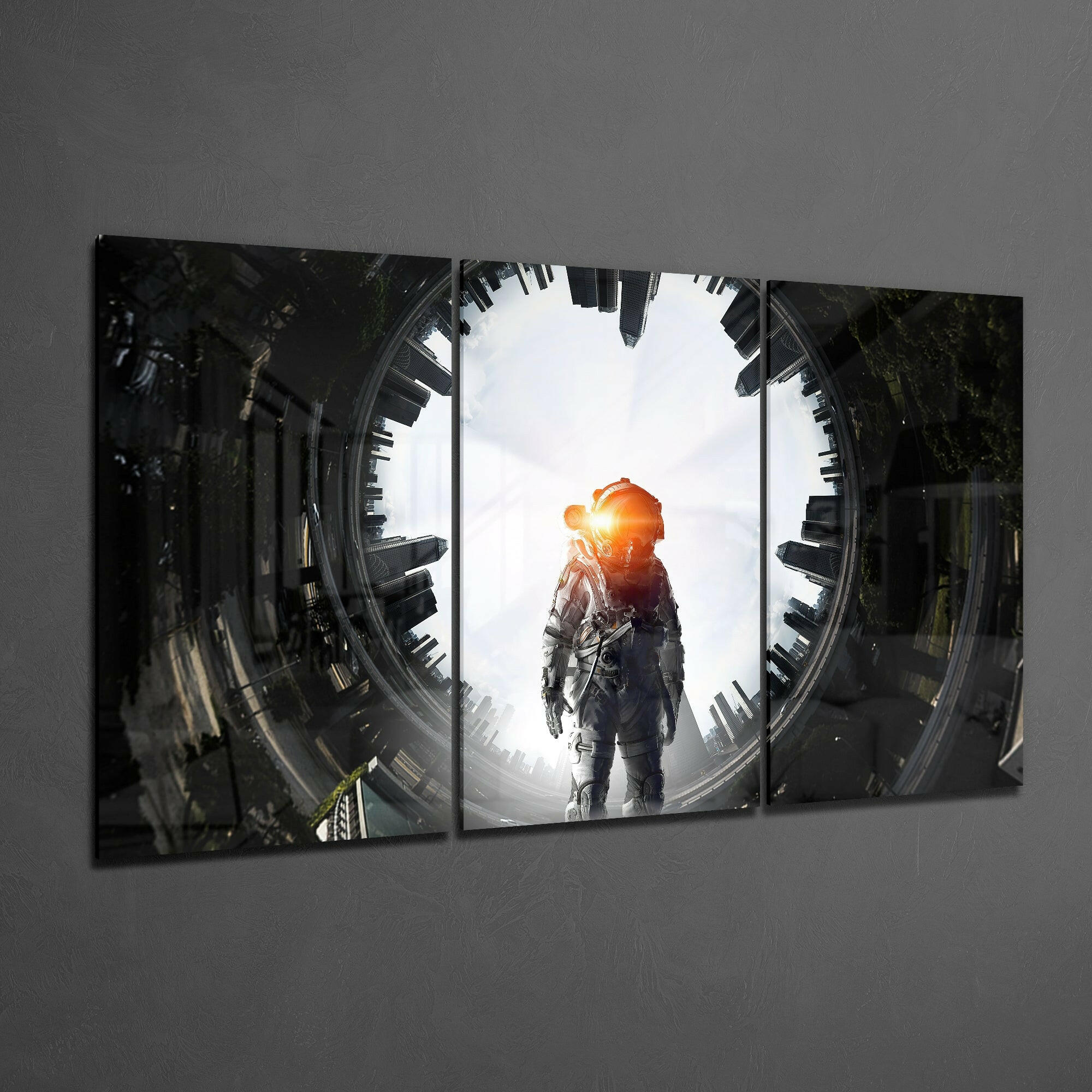 International - Interstellar Glass Art.