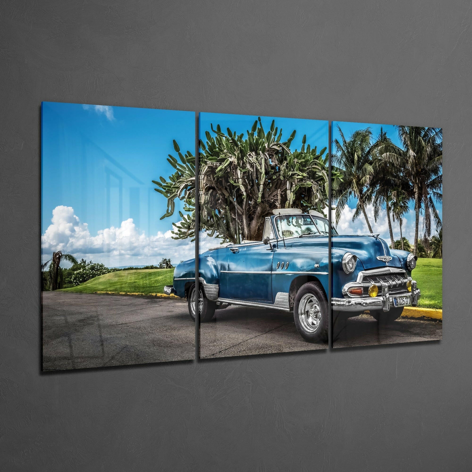 Blue Classic Car Glass Art.