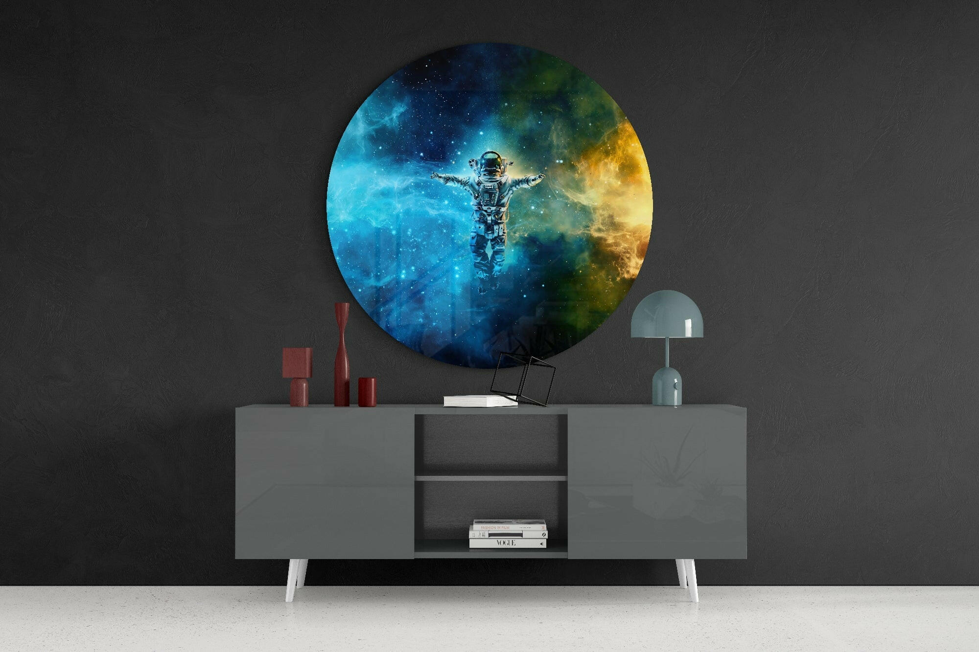 Astronaut Glass Wall Art.